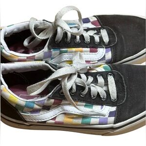 Off The Wall Vans Missy Old Skool Rainbow Checkered Skater Shoes Youth Size 13.5